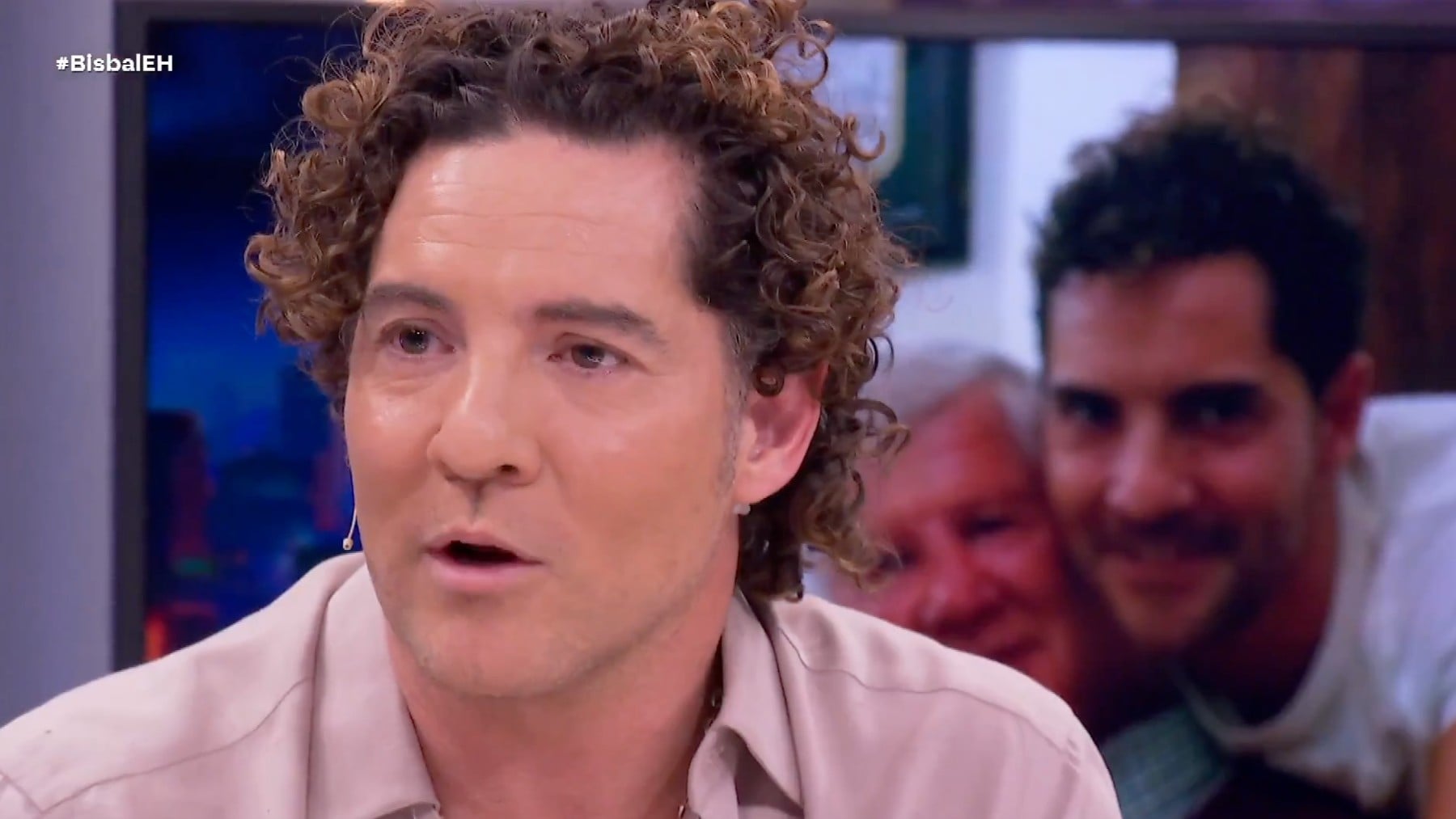 David Bisbal se rompe en