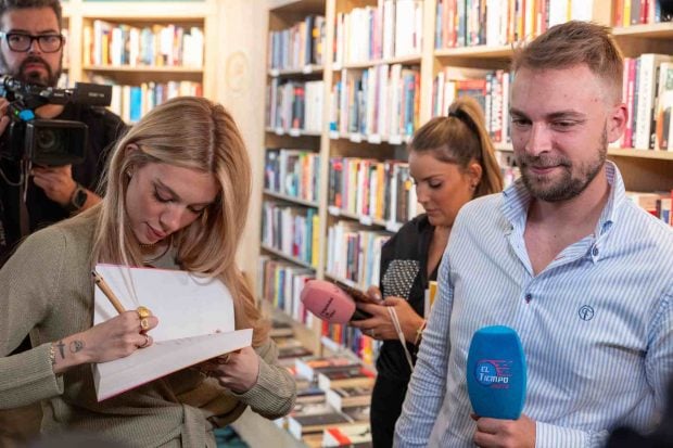 Alejandra Rubio y Jos&eacute; Mar&iacute;a Almoguera. (Foto: Europa Press)
