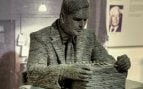 Escultura de Alan Turing en Bletchley Park por David Dixon, CC BY-SA 2.0, vía Wikimedia Commons