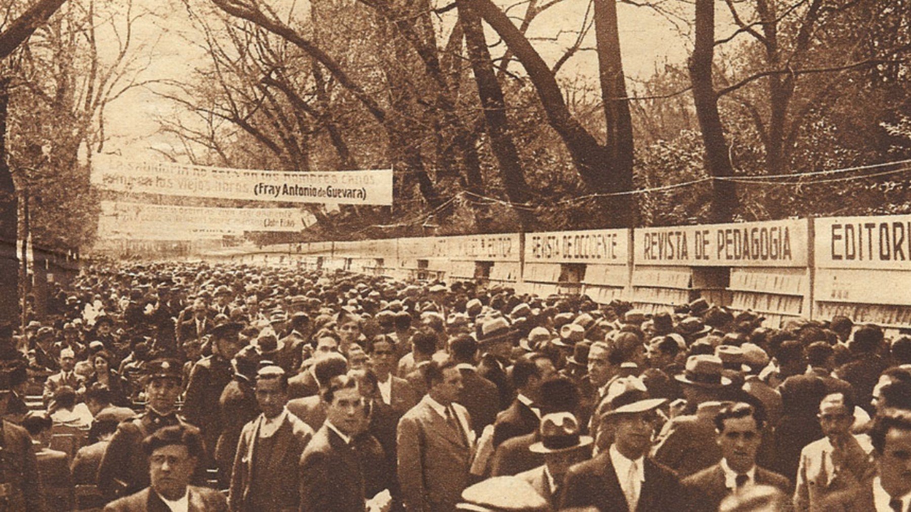 Historia de la Feria del Libro: un punto de encuentro entre autores y lectores