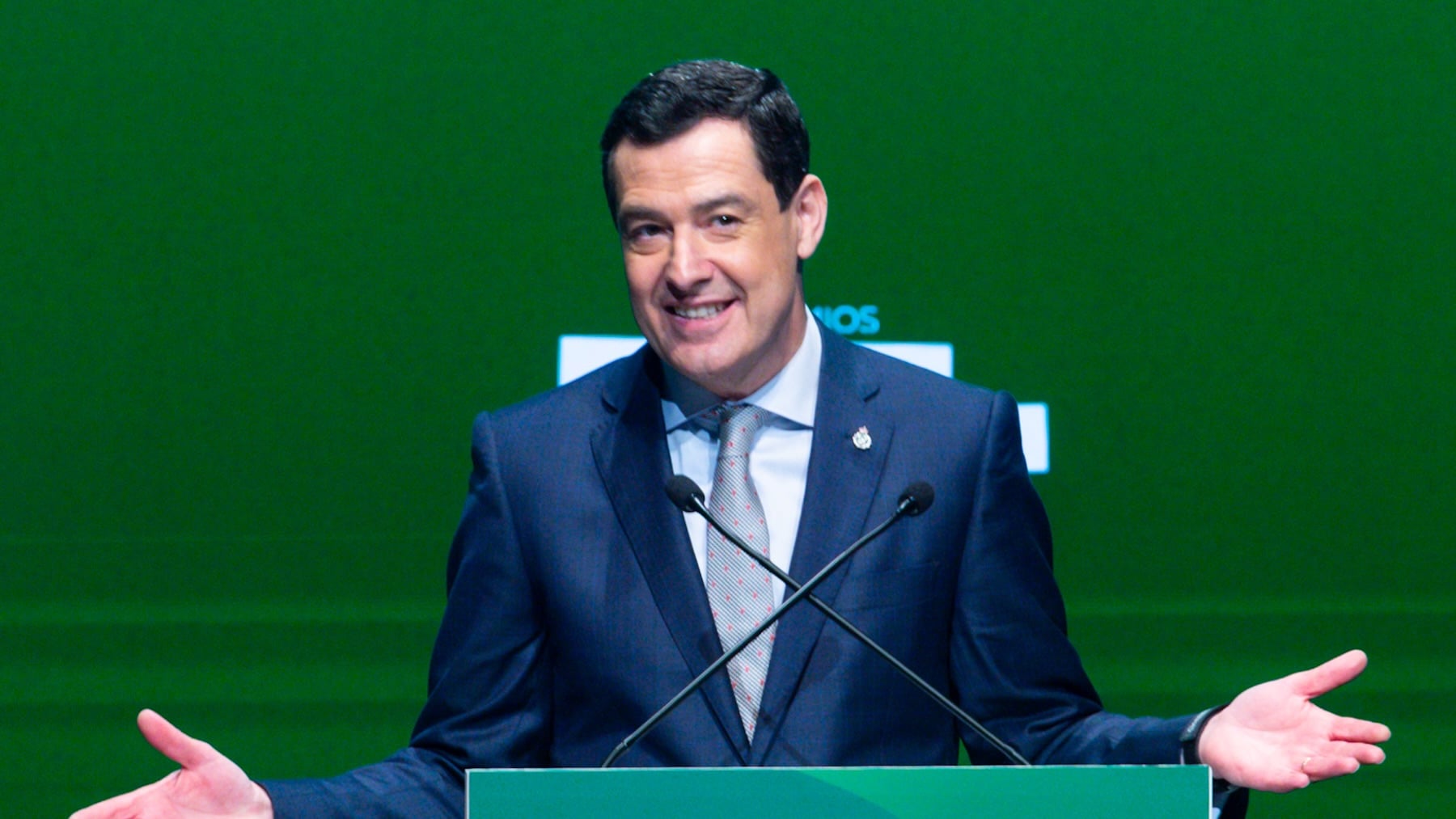La pesadilla de Moreno: que el PP mejore en porcentaje de voto pero pierda la mayoria absoluta