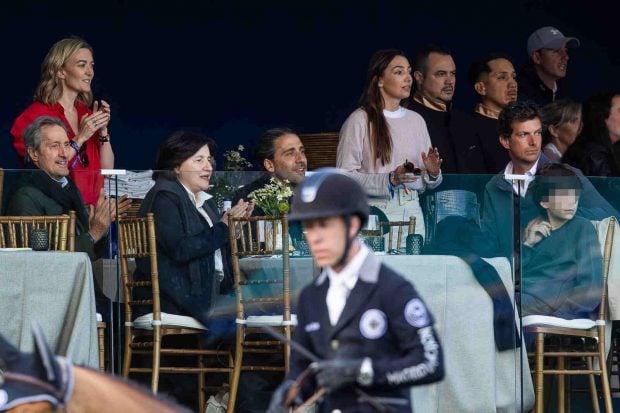 Marta Ortega con la familia Torretta en la h&iacute;&igrave;ca