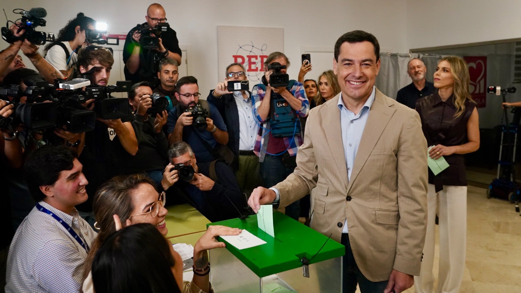 Calculadora de pactos de las elecciones de Andalucía 2026: posibles acuerdos tras los resultados definitivos