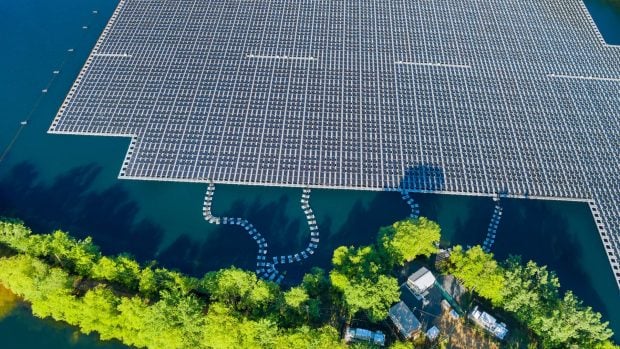 fotovoltaica en el agua