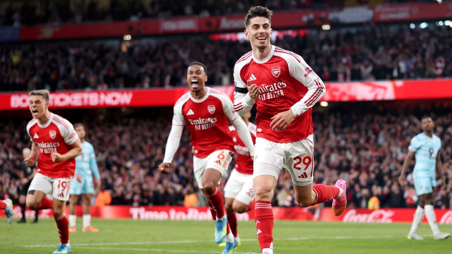 El Arsenal se acerca al alirón: gana al Burnley y puede ser campeón de la Premier League este martes