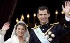Los Reyes Felipe y Letizia en el día de su boda. (Foto: Getty Images)