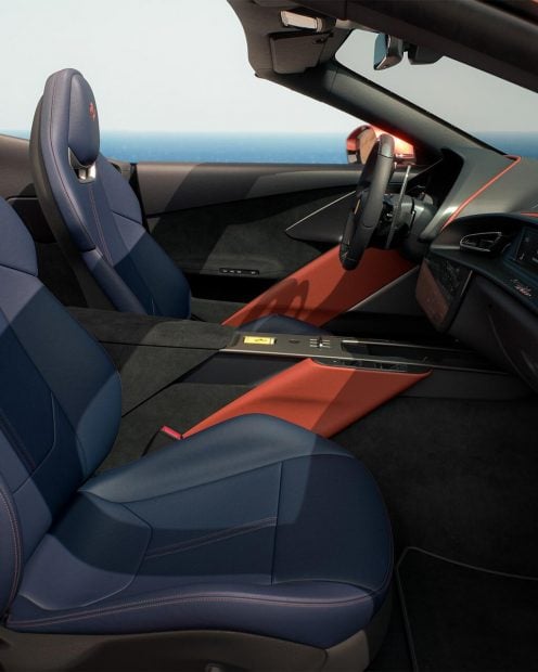 ferrari descapotable coche