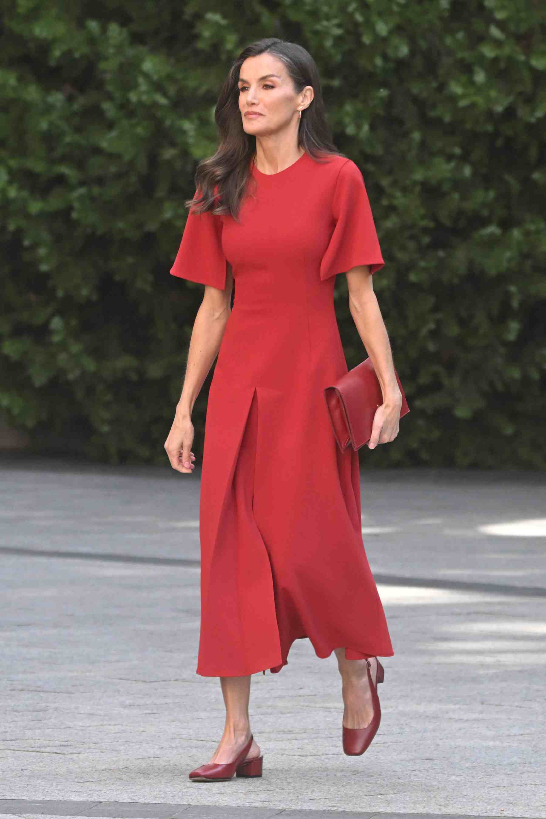 La Reina Letizia en la XV edición de los premios 'Luis Carandell' de Periodismo Parlamentario. (Foto: Europa Press)