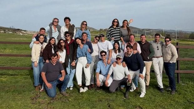 El grupo de amigos de Tana Rivera y Roca Rey. (Foto: Redes Sociales)