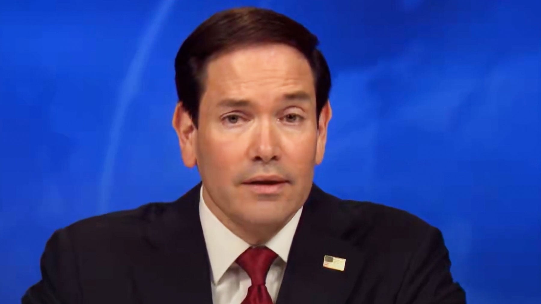 Marco Rubio propone una nueva relación con Cuba sin sus gobernantes: El castrismo vive con lujos en Madrid