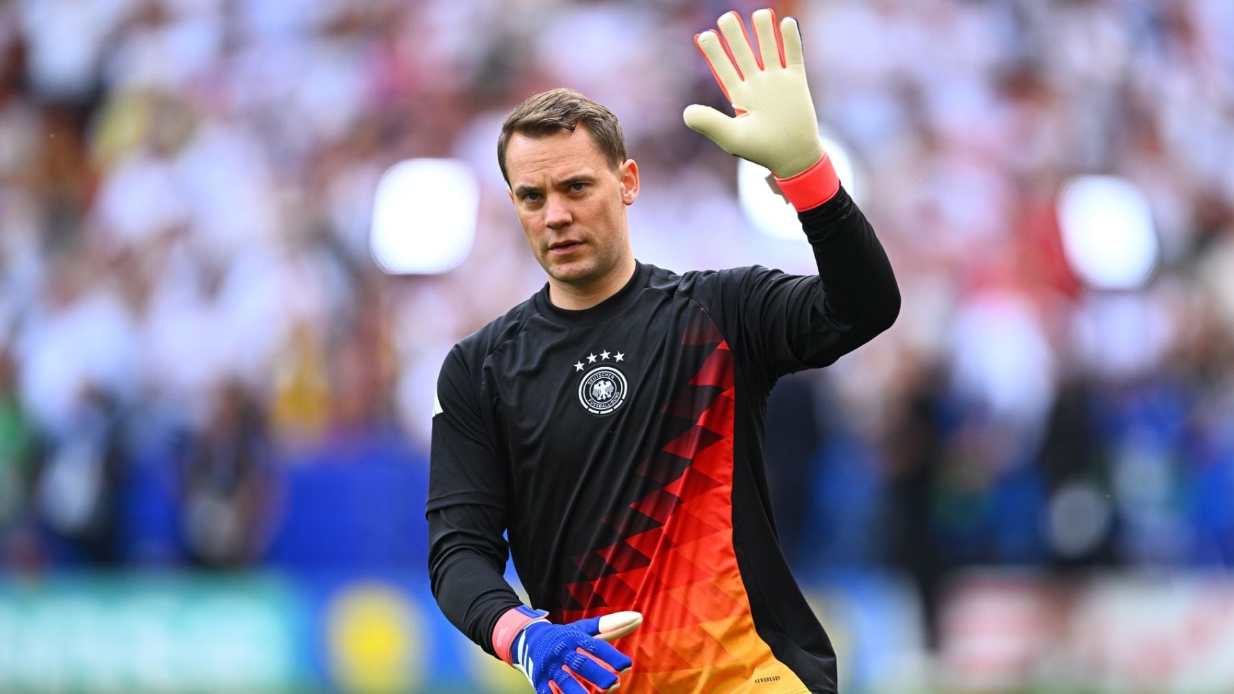 Neuer vuelve con Alemania después de anunciar su retirada y jugará el Mundial con 40 años