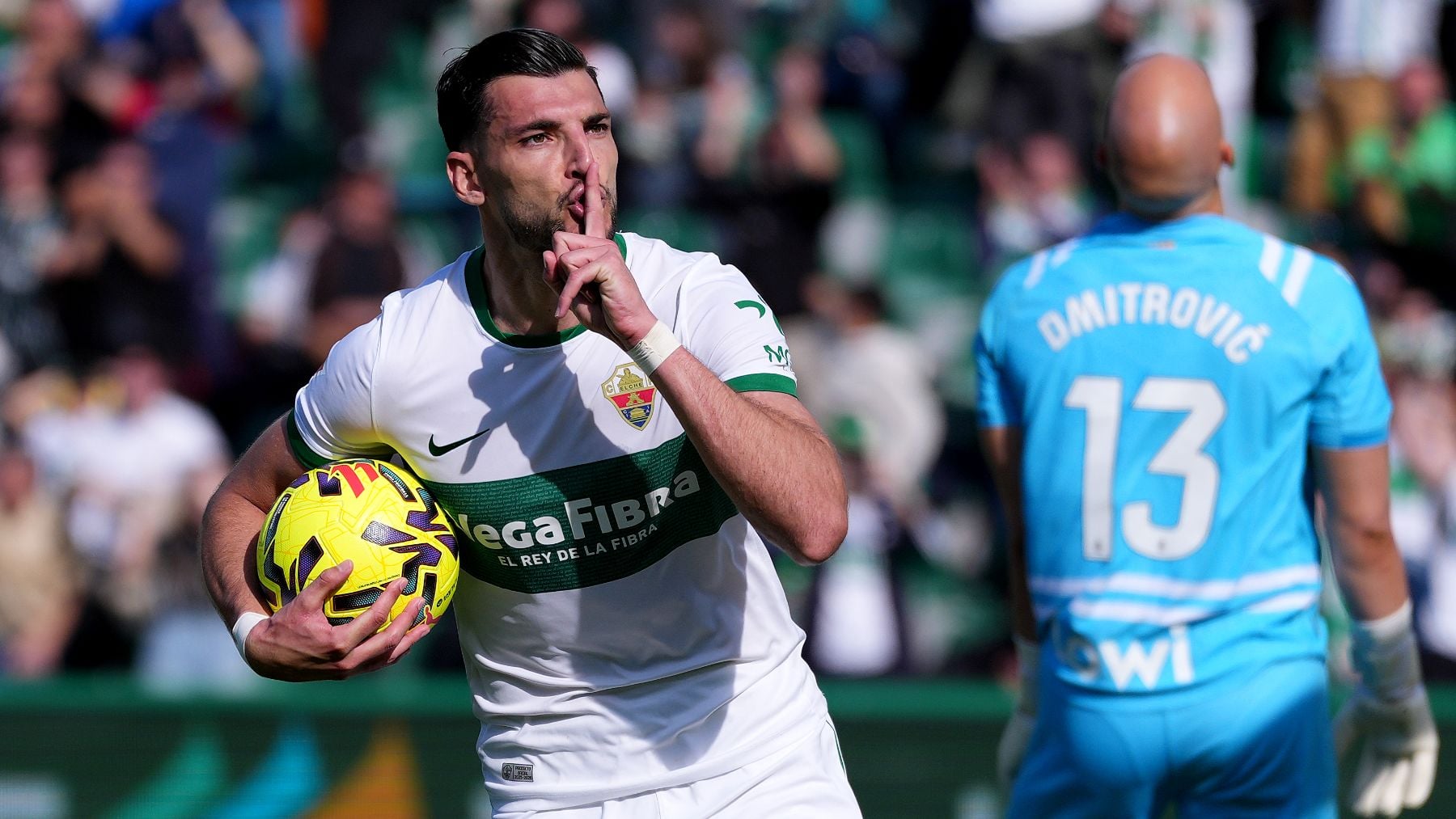 Rafa Mir respira: archivado el expendiente por presunto racismo contra un jugador del Espanyol