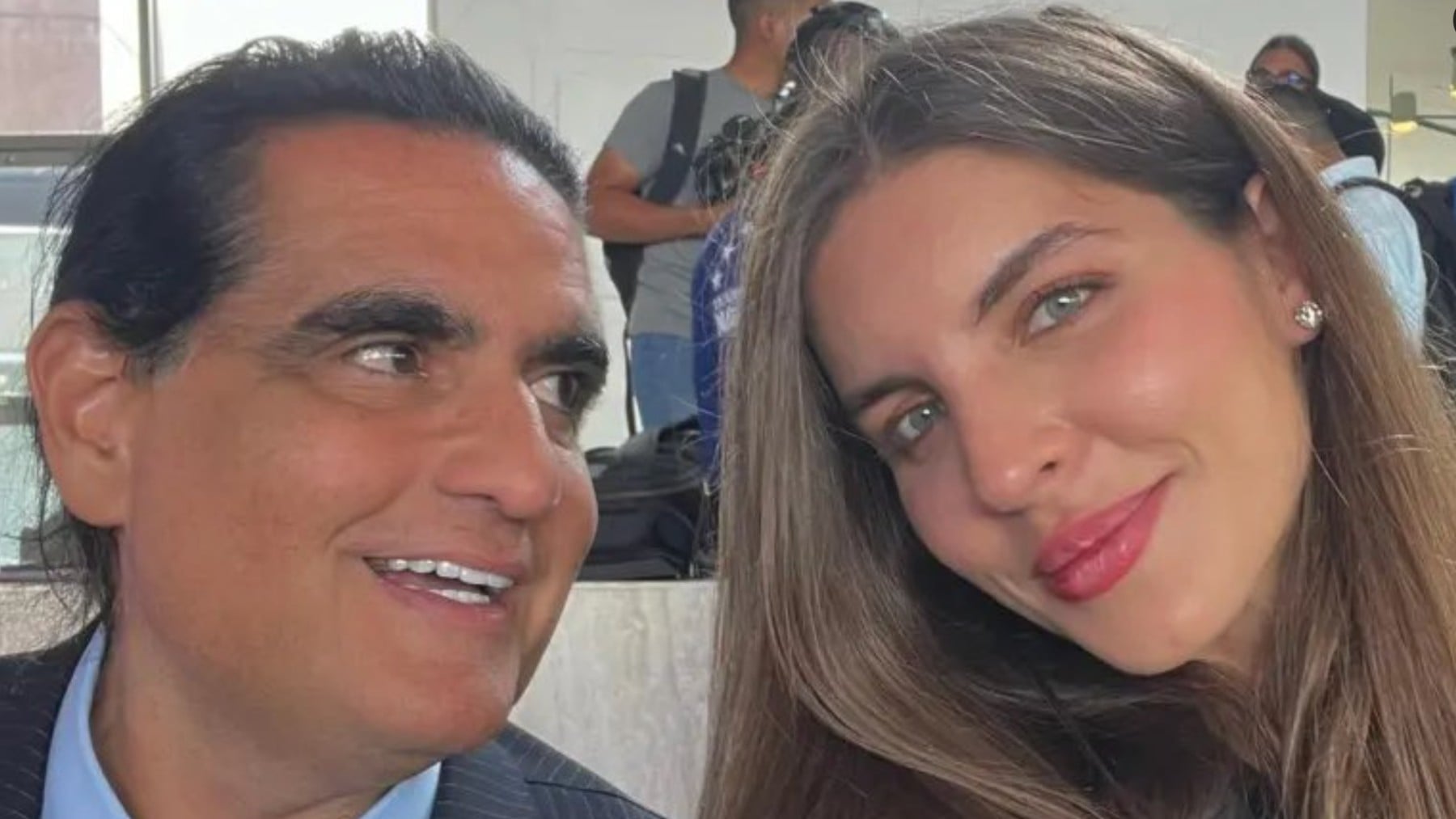 La familia del testaferro de Maduro Alex Saab abandona Venezuela y vivirá en Miami tras su deportación a EEUU