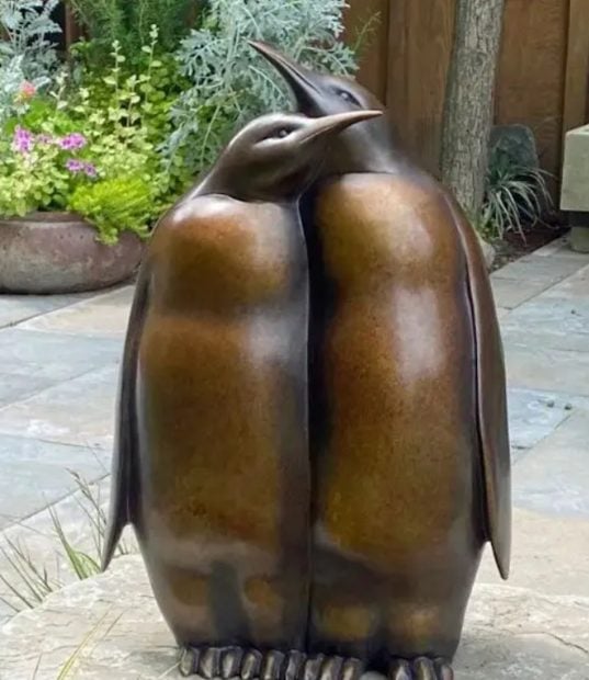 La escultura que se han regalado los duques de Sussex. (Foto: Instagram)