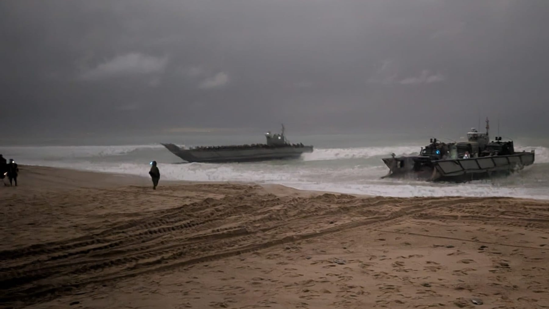 Maniobras en el Retín (Cádiz). (Foto: Europa Press)