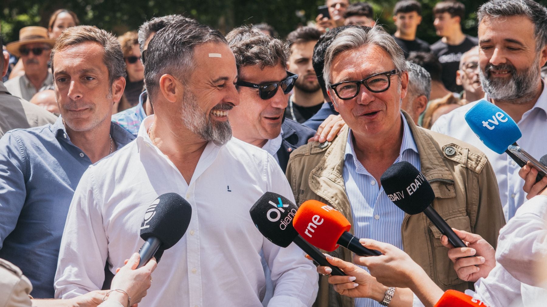 Vox tras lamentar Moreno la imposibilidad de un pacto a la europea con PSOE: Se entiende que no llame