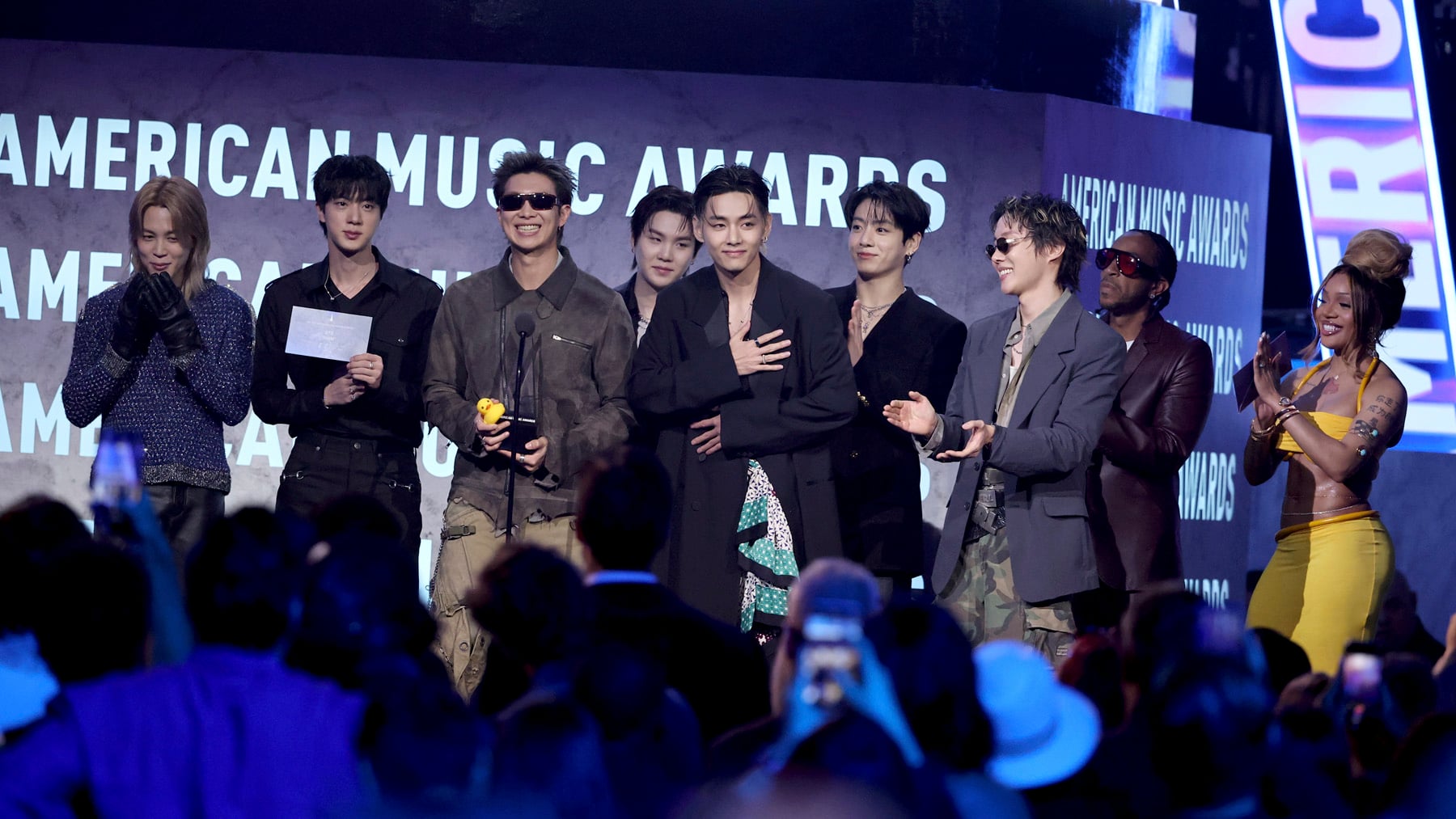 Lista completa de ganadores de los American Music Awards 2026: el K-Pop arrasa en los AMAs