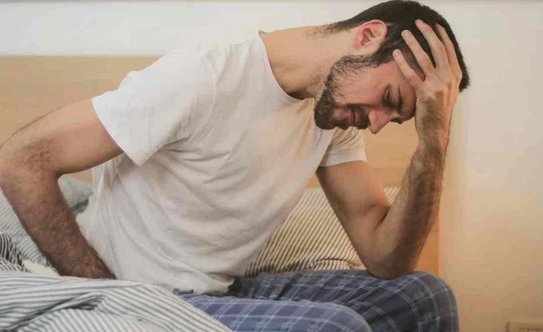 ¿Qué causa el dolor en el hombro izquierdo después de comer? Un médico explica su relación con el corazón