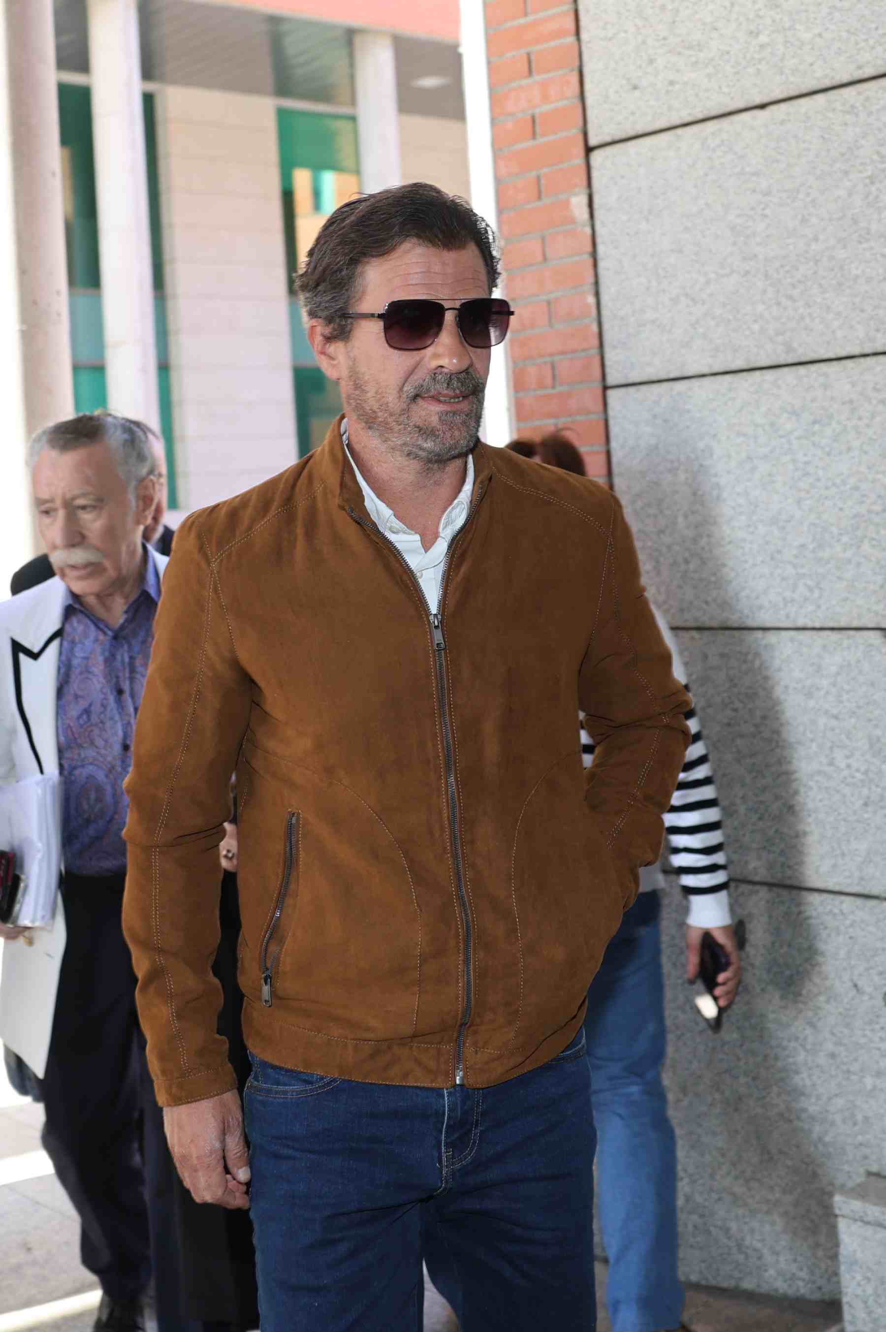 Rodolfo Sancho a su llegada al juzgado de Violencia sobre la Mujer n&uacute;mero 1 de Alcobendas. (Foto: Europa Press)