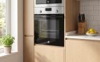 El horno de Balay que arrasa en ventas tiene 7 funciones, autolimpieza y cuesta menos de lo que piensas