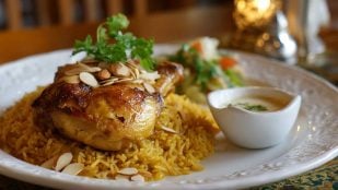 Pollo con almendras