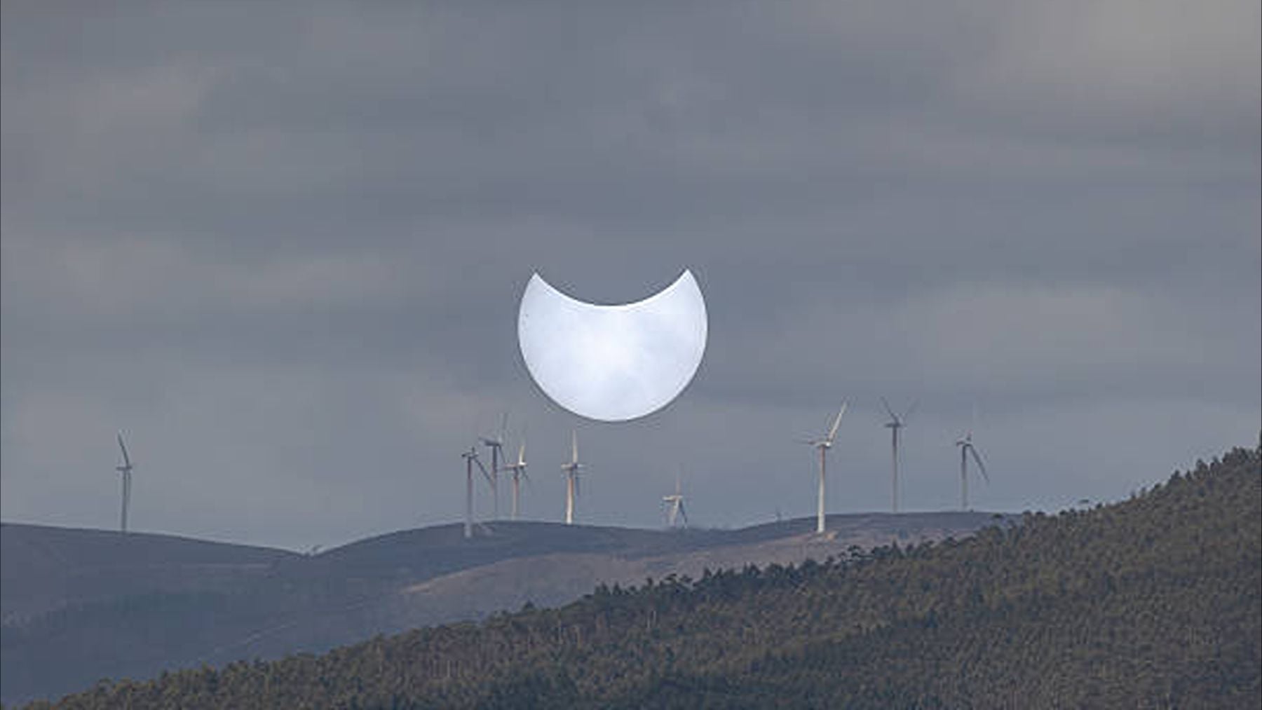 Eclipse parcial de sol en Galicia. (Foto: iStock)