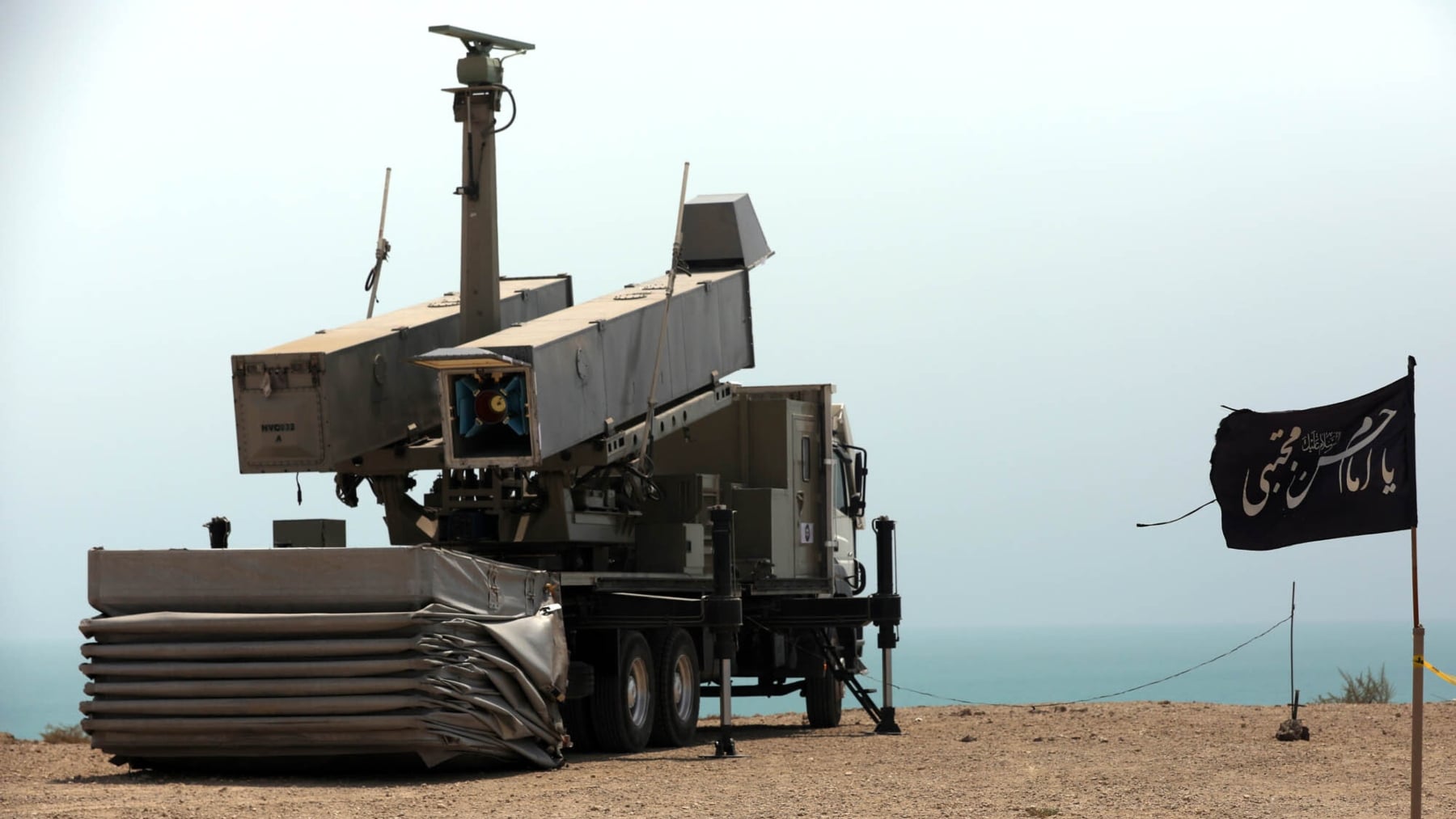 EEUU ataca una base iraní en Bandar Abbas e Irán bombardea una base estadounidense en respuesta