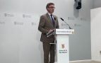 El Govern balear atiza a Aena por la polémica lona del aeropuerto: «Le importamos un pimiento»