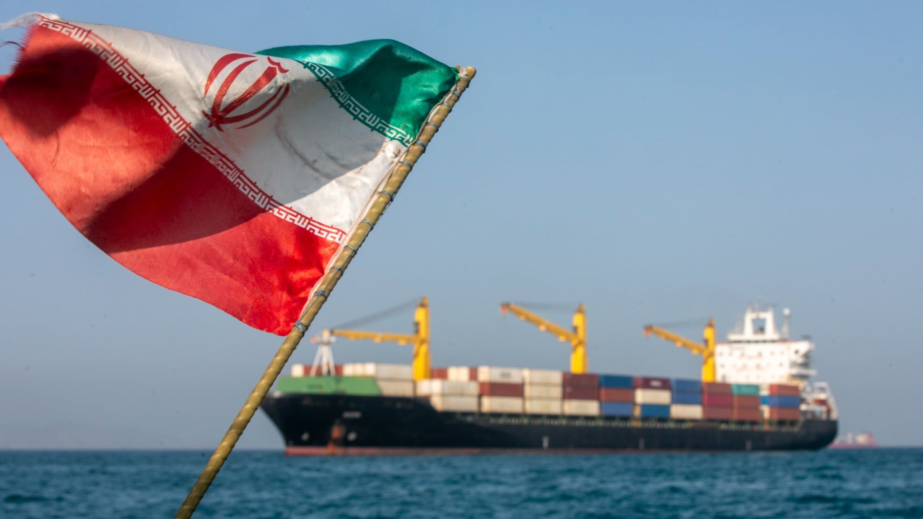 Washington sanciona a Irán por una trama de fraude tecnológico a  empresas de EEUU para abastecer a su ejército