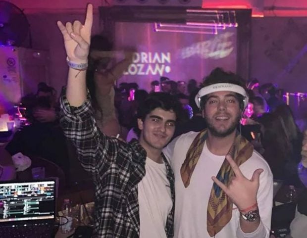 Jorge B&aacute;rcenas y Adri&aacute;n Lozano en Roma. (Foto: adrianlozanodj) 