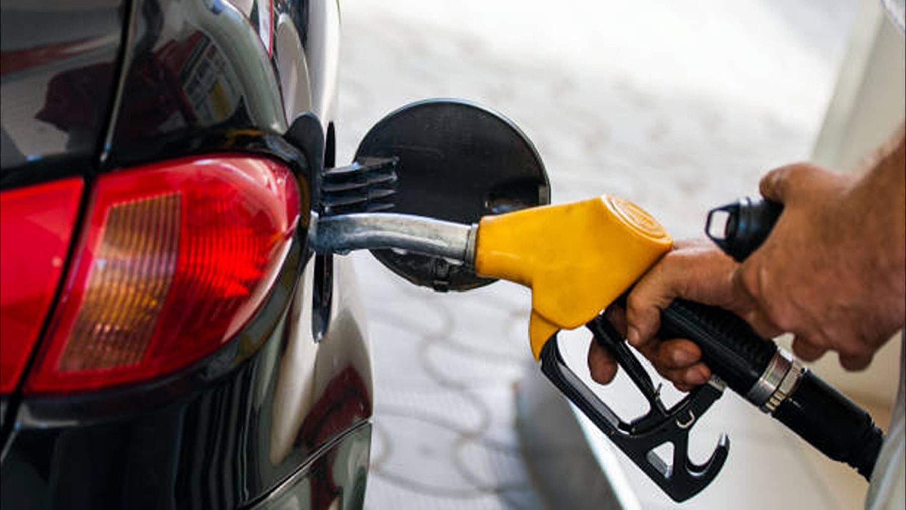 Precio de la gasolina hoy 4 de junio: localiza las gasolineras más baratas de Sevilla, Cádiz y otras ciudades de Andalucía