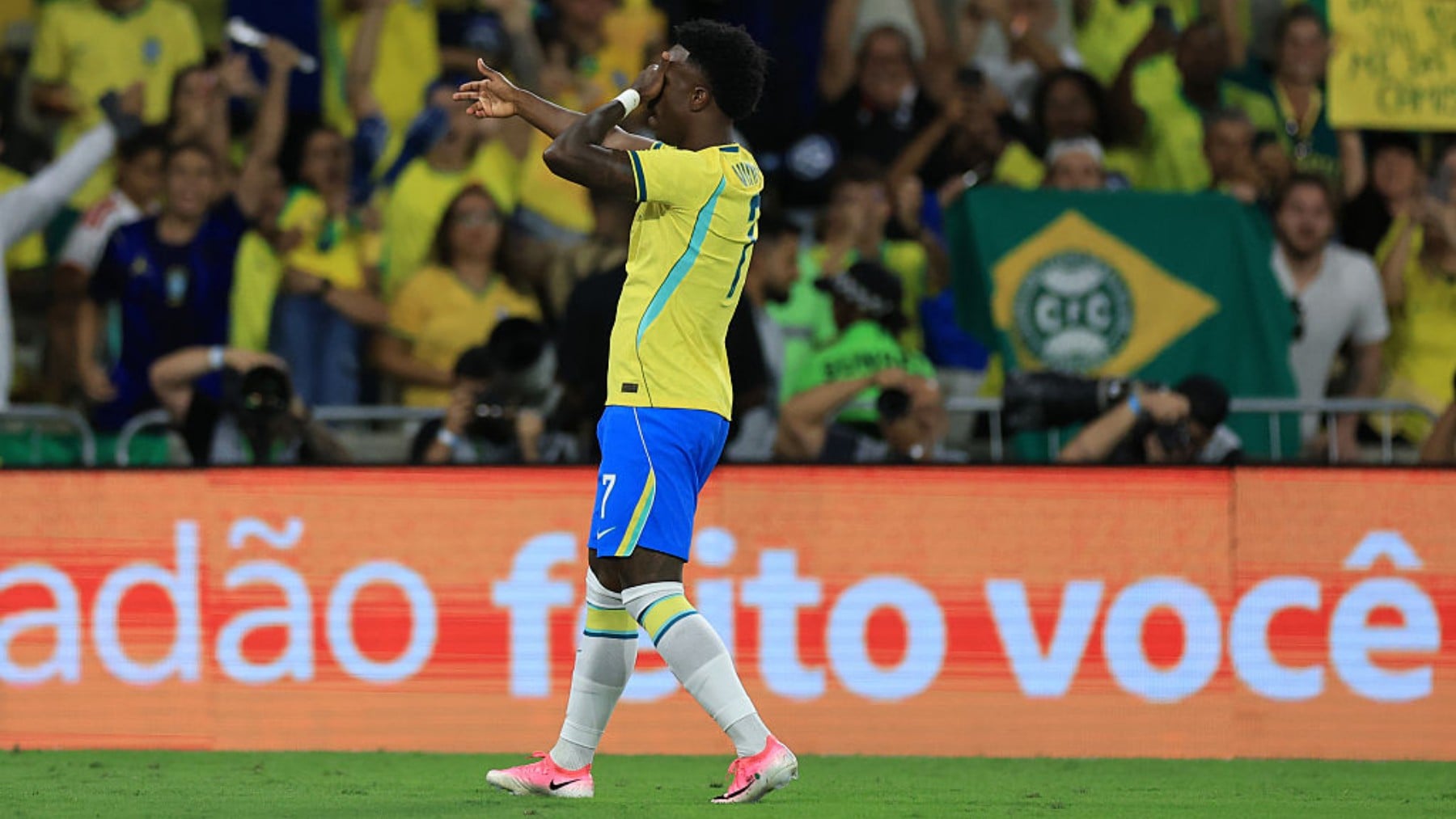 La Brasil de Vinicius aplasta a Panamá antes de de poner rumbo al Mundial