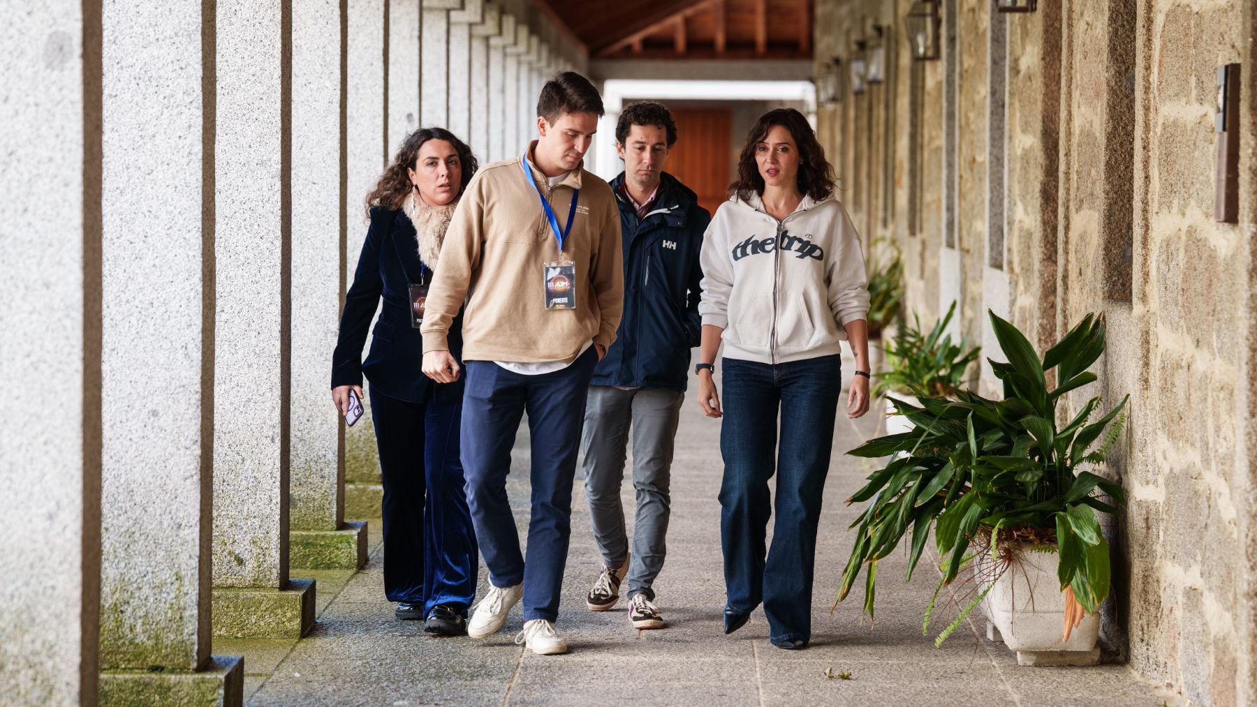 Problemas para el ayusista Dancausa en la carrera por liderar NNGG: Andalucía apoyará a la valenciana Candela Anglés