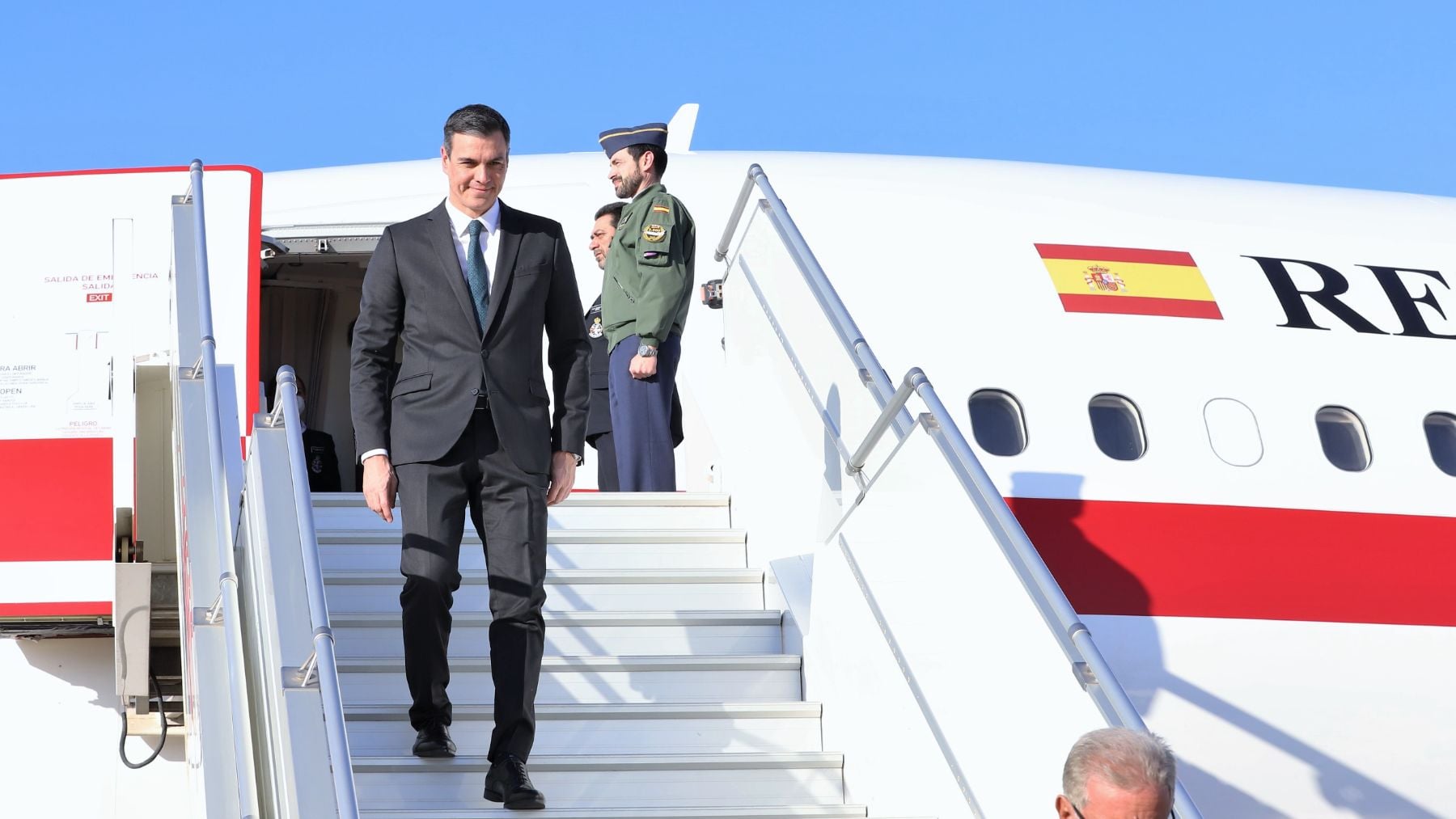 El Gobierno dispara un 30% sus viajes en Falcon pese a la crisis de queroseno y gasta un 22% más