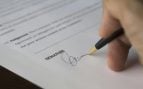 Firma ilegible
