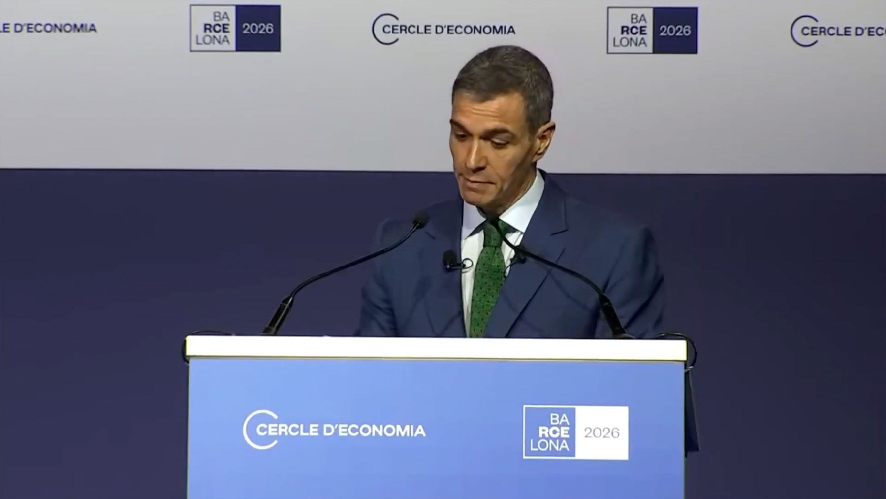 Sánchez intenta salvarse del asedio de la corrupción y anuncia la tramitación de los Presupuestos