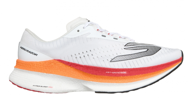 Las Skechers Aero Razor.