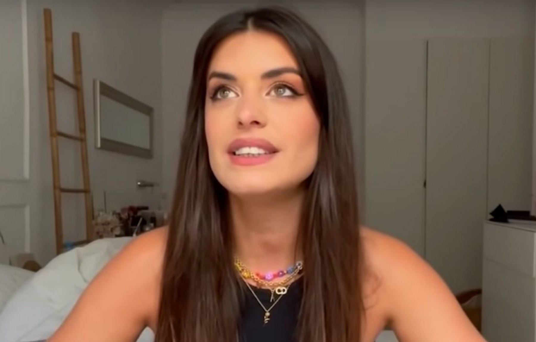 Dulceida en uno de sus vídeos. (Foto: YouTube)