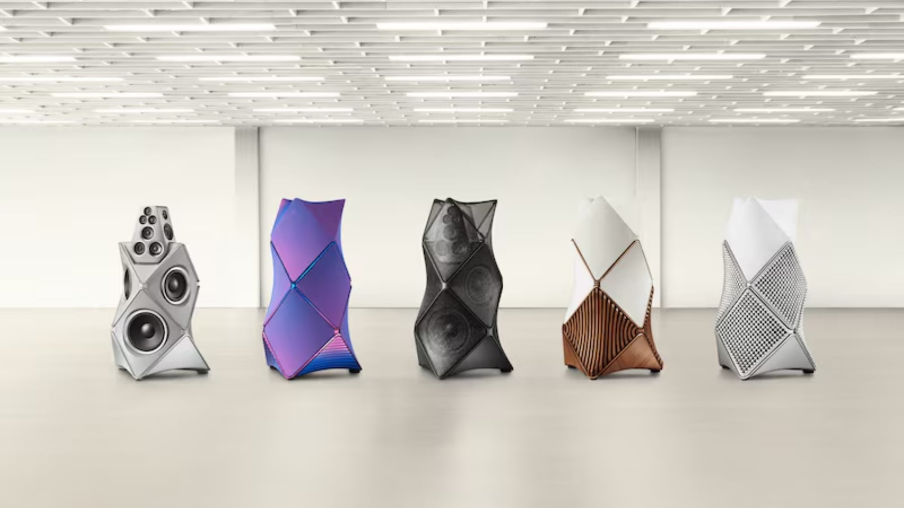 Bang & Olufsen cumple 100 años con unos altavoces que valen 