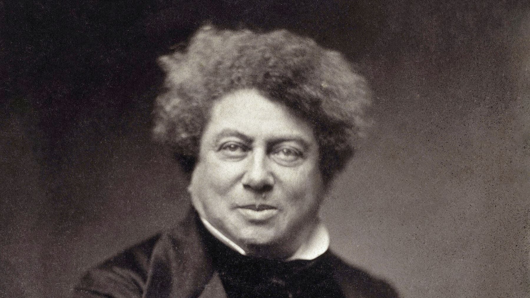 Alexandre Dumas, escritor francés: «España es un país de contrastes donde el cielo y el infierno pueden encontrarse en la misma plaza»