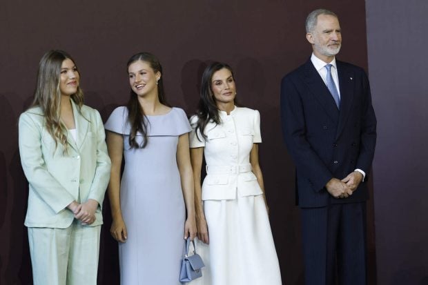 La Familia Real posando en la misa del Papa en Madrid