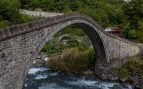 Puente de piedra, curiosidades, proverbios
