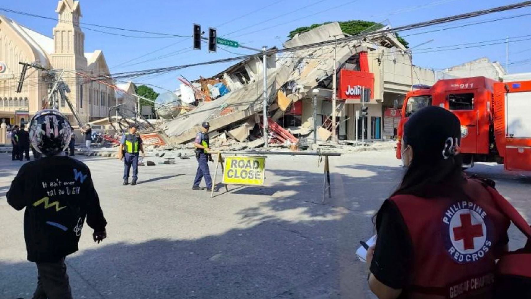 Al menos tres muertos y más de un centenar de heridos en un terremoto en la isla filipina de Mindanao
