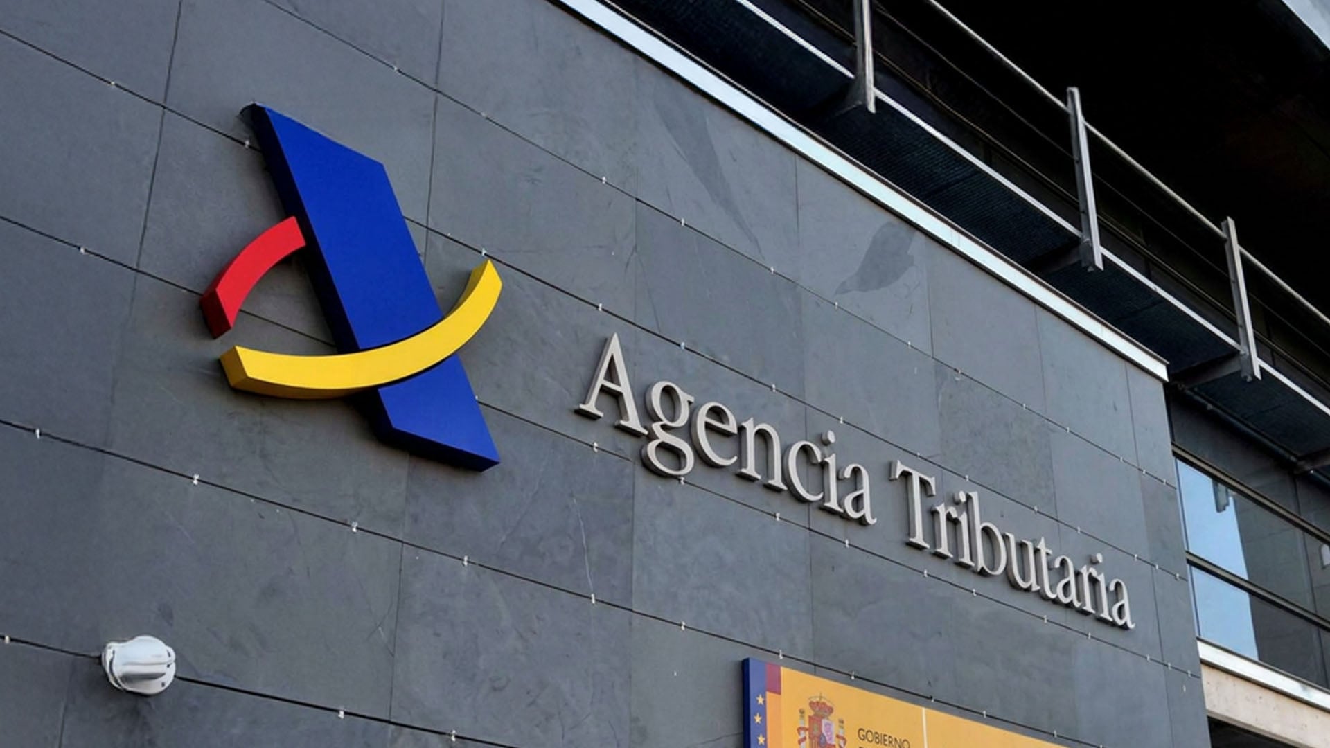 Los funcionarios de la Agencia Tributaria desafían a Haciend