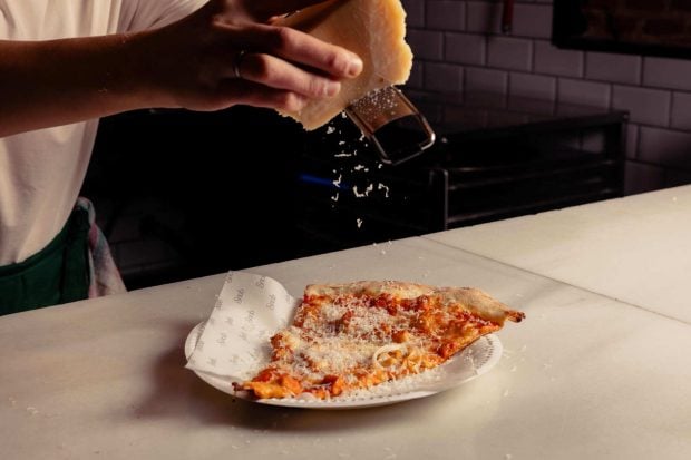 Slice de pizza de Snob