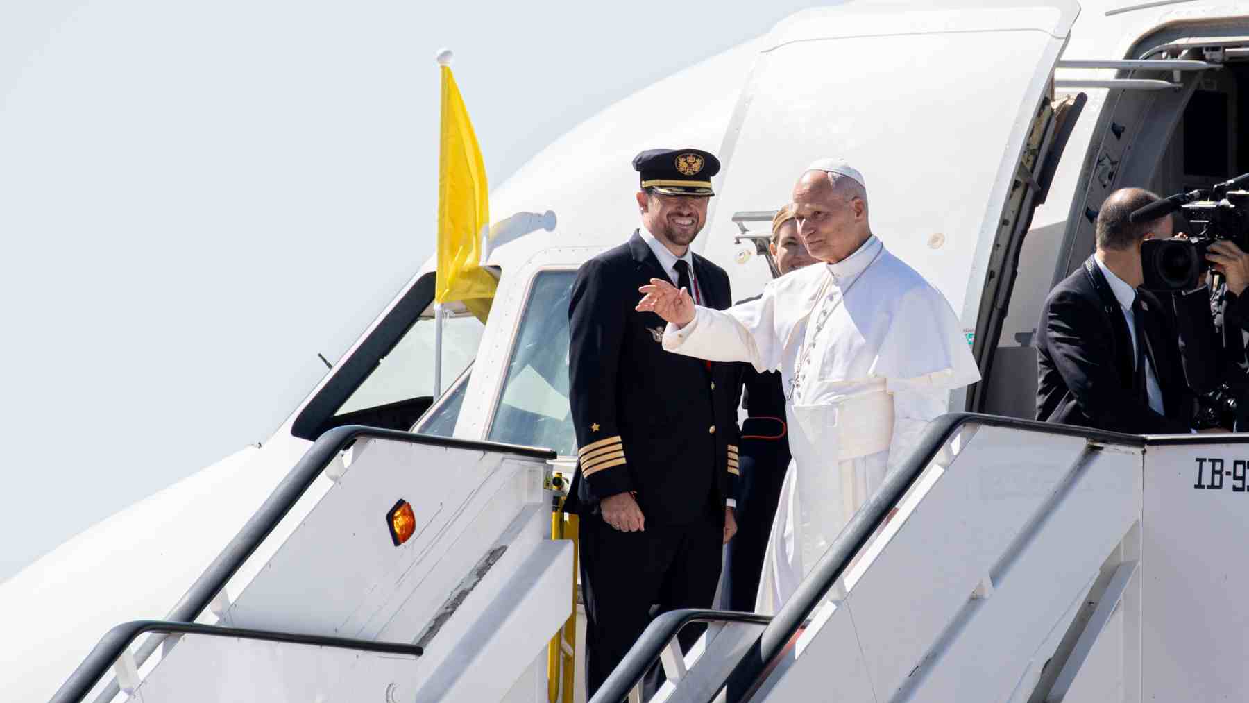 El Papa León XIV se despide de Madrid y vuela hacia Barcelona. (Foto: Europa Press)