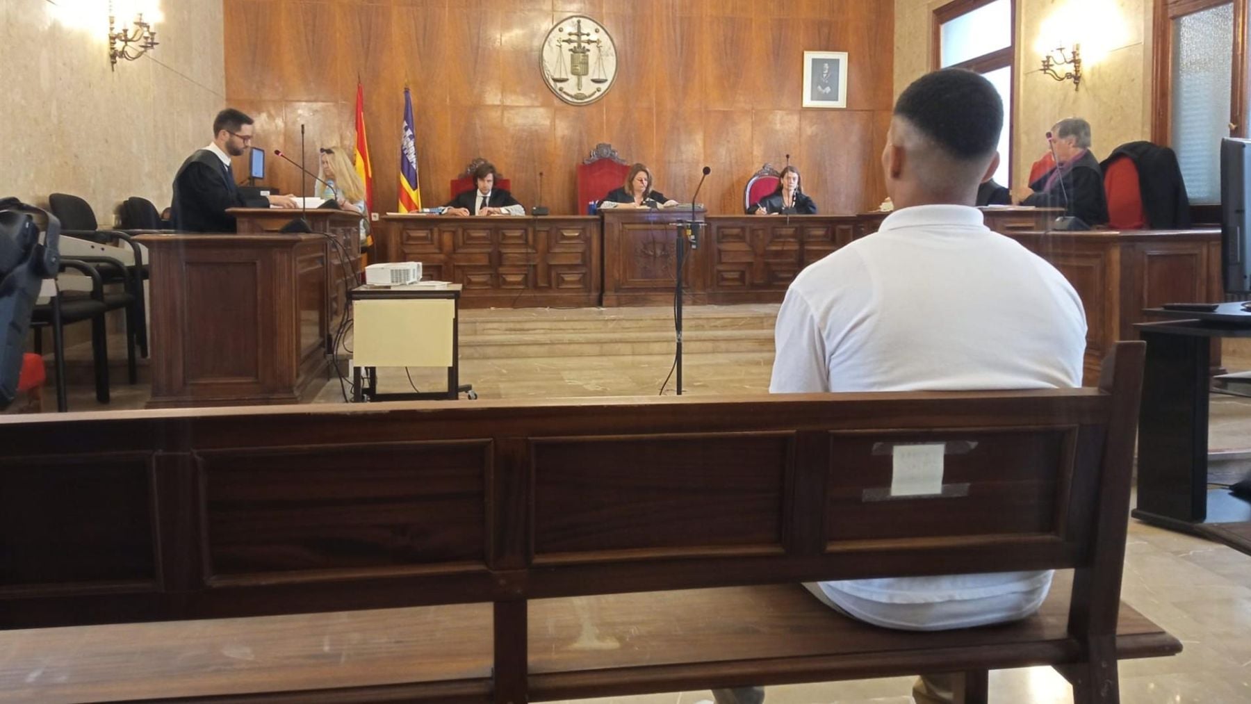 Acusan a un hombre de intentar matar a otro con un sacacorch