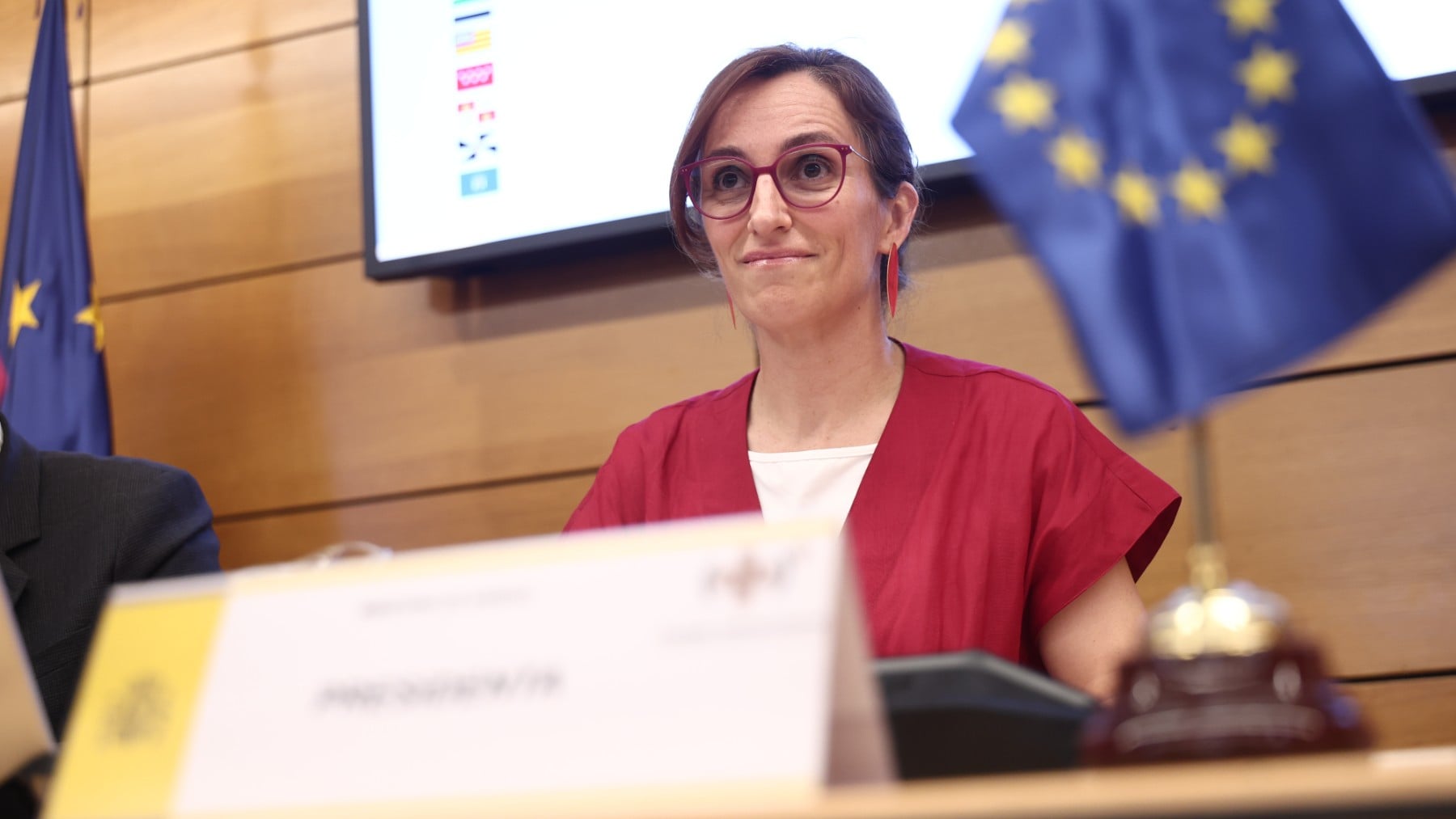 Las autonomías se rebelan contra Mónica García y le exigen q