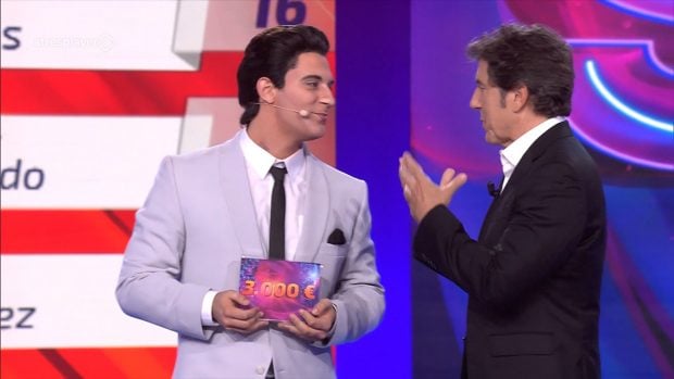 El cantante J Kbello durante una de las galas de Tu cara me suena tras su victoria (Atresmedia).