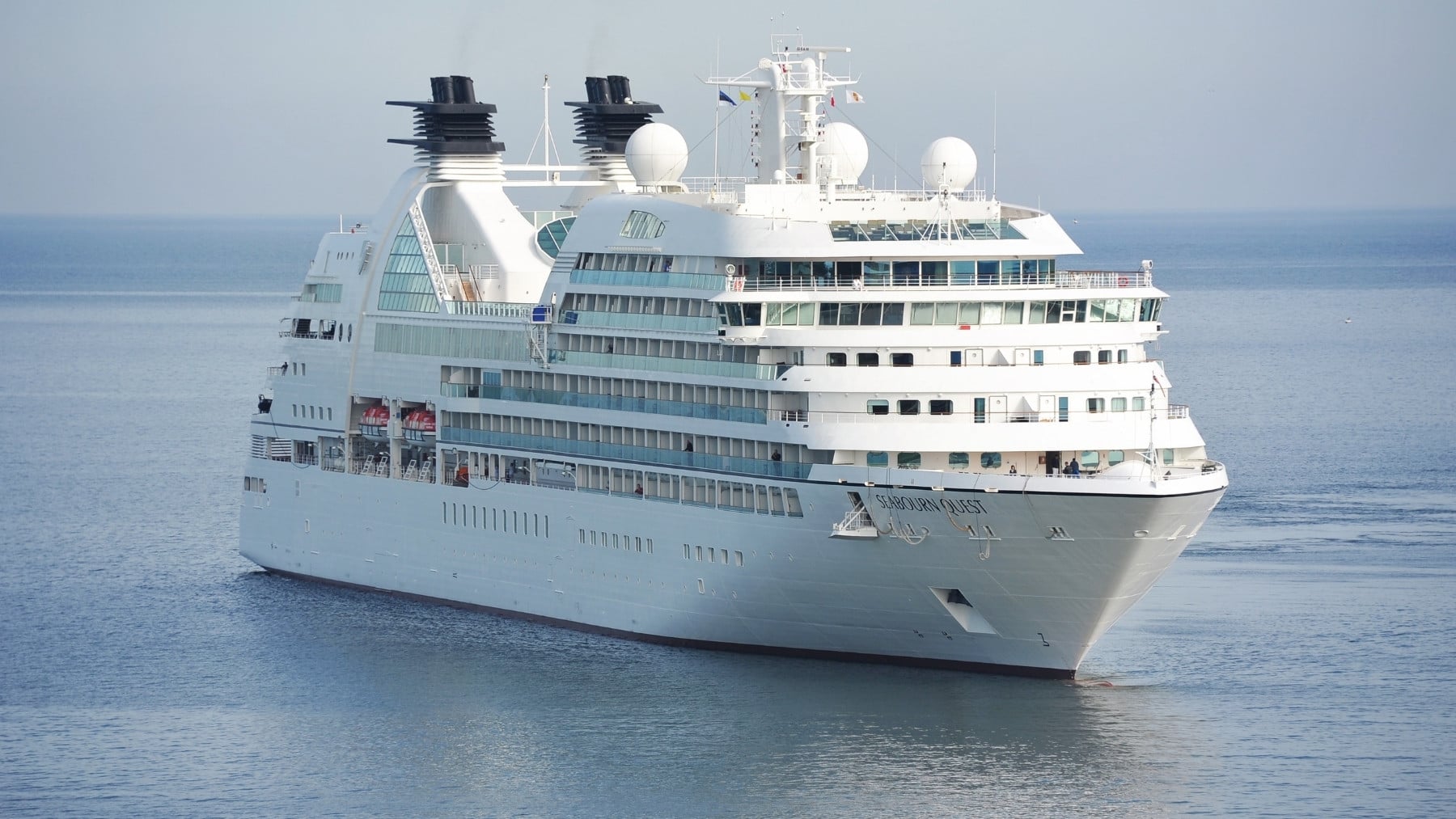 ¿Por qué se mide la velocidad de los barcos en nudos y a cuántos km/h equivalen?